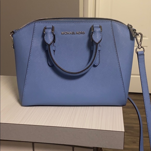 michael kors light blue purse